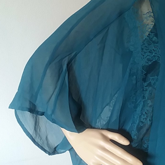 Teal kimono - Picture 3 of 8